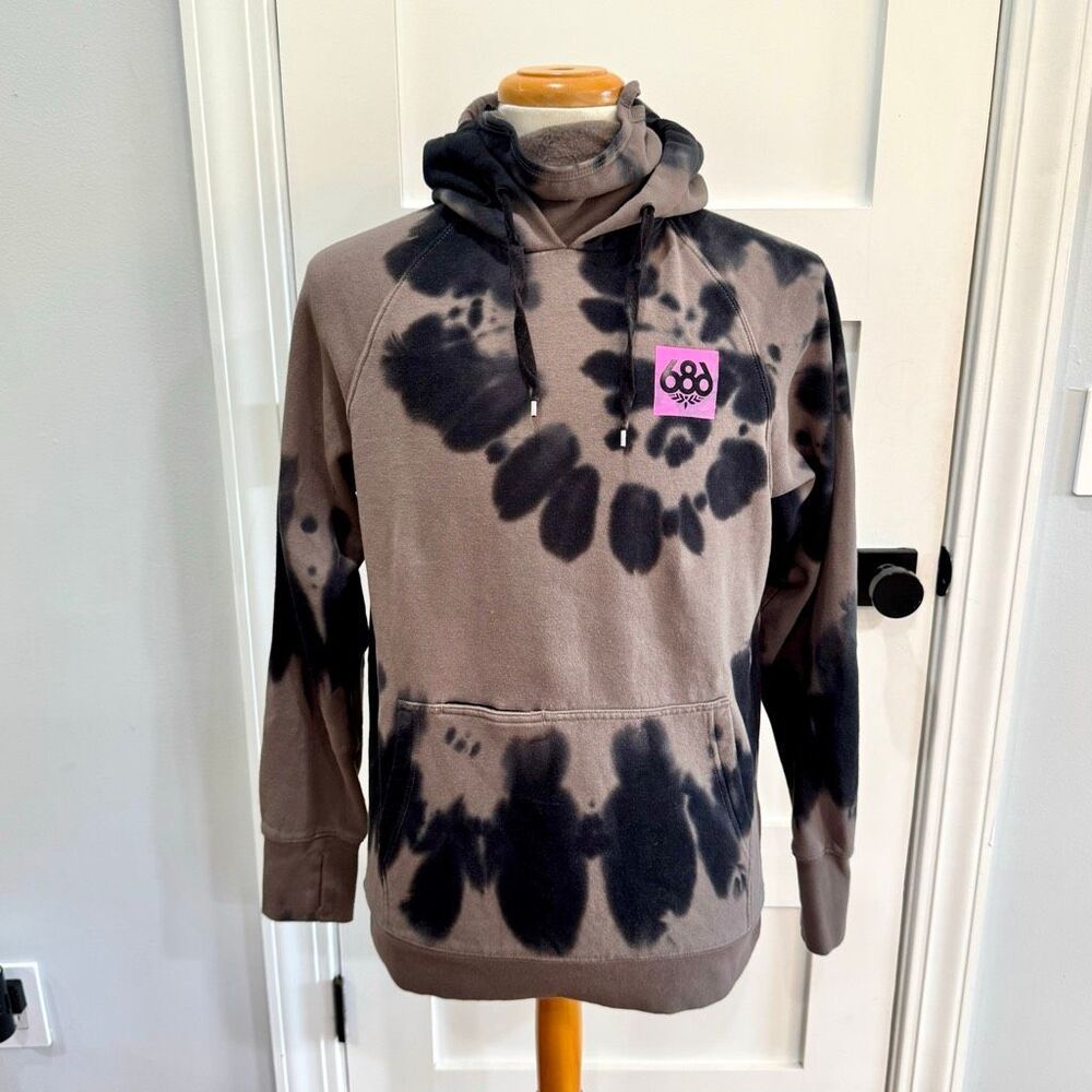686 Purveyors Pullover Hoodie. Tan/black. Medium